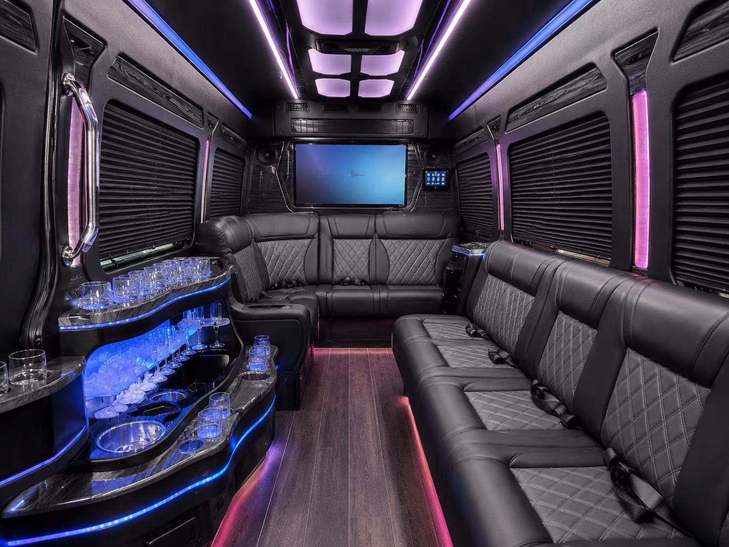 game day buses to at t stadium american airlines center and globe life field