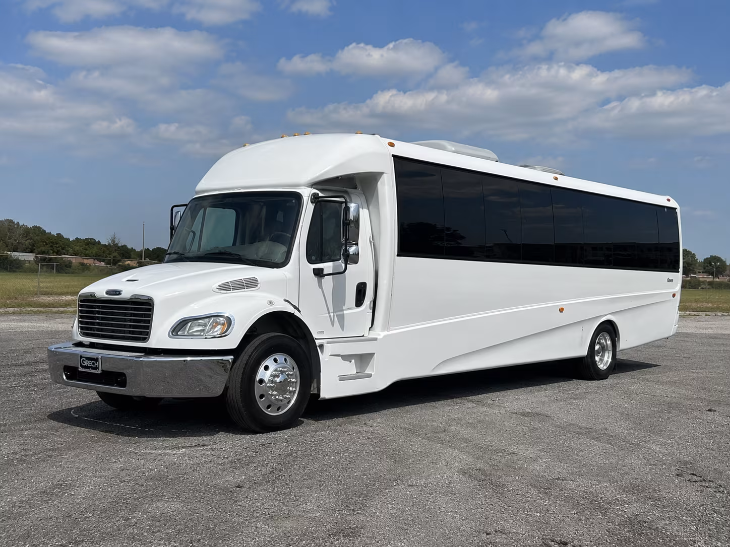 plano 50 passenger party bus